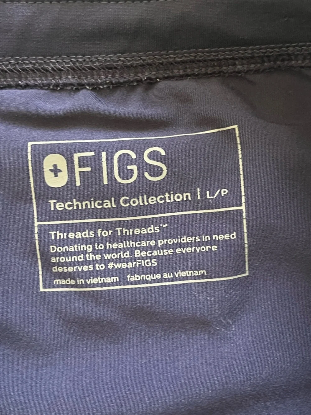 FIGS Scrubs Women’s Casma Top Size Large Livingston Pants Size Large Petite Navy - Picture 10 of 16